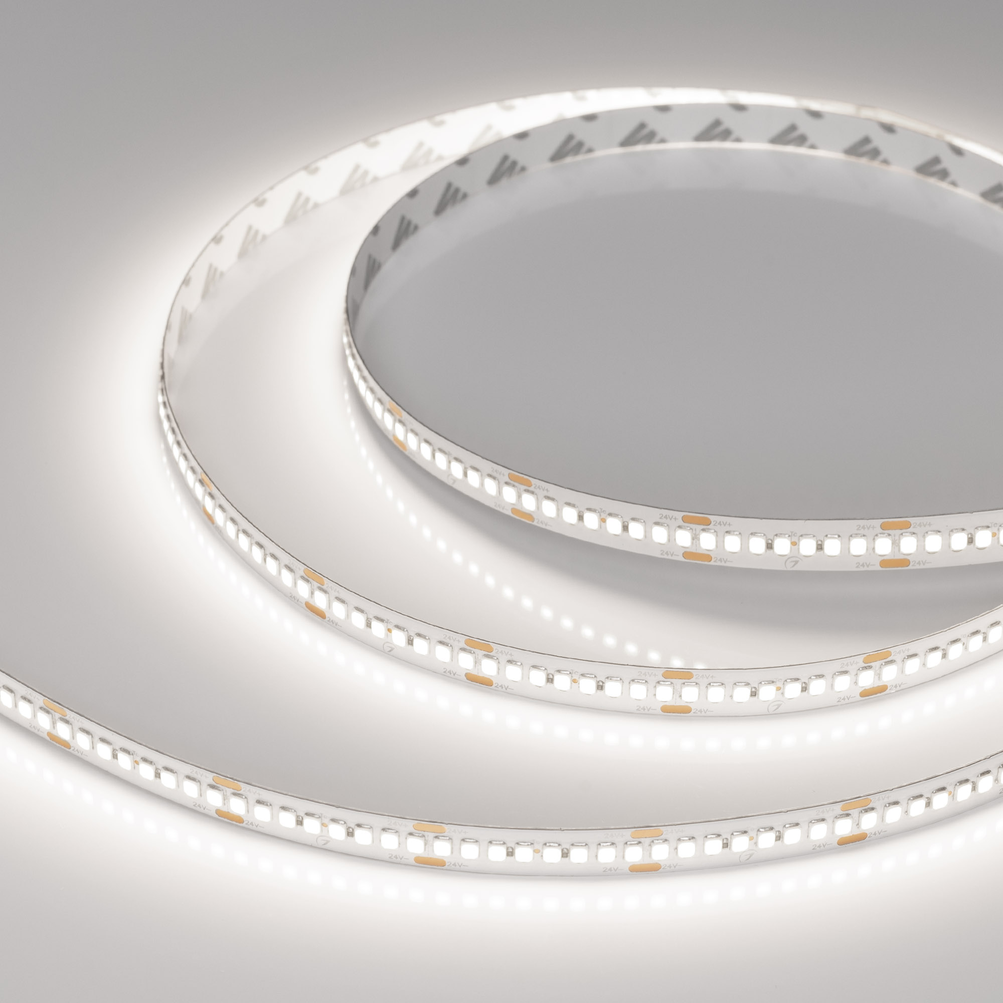 Лента RT-A240-10mm 24V Day5000 (22 W/m, IP20, 2835, 5m) (Arlight, высок.эфф.150 лм/Вт)